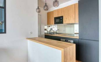 découvrez nos services de rénovation de cuisine à paris 75010. transformez votre espace culinaire en un lieu moderne et fonctionnel avec notre expertise et nos designs personnalisés.