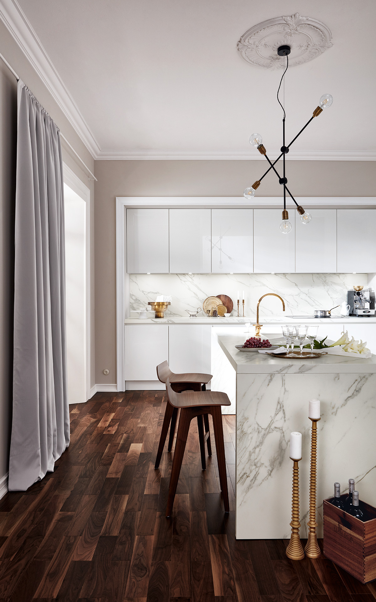 transformez votre cuisine à sèvres grâce à notre service de rénovation complet. bénéficiez d’un accompagnement personnalisé et de finitions de qualité pour moderniser votre espace selon vos envies et votre budget.