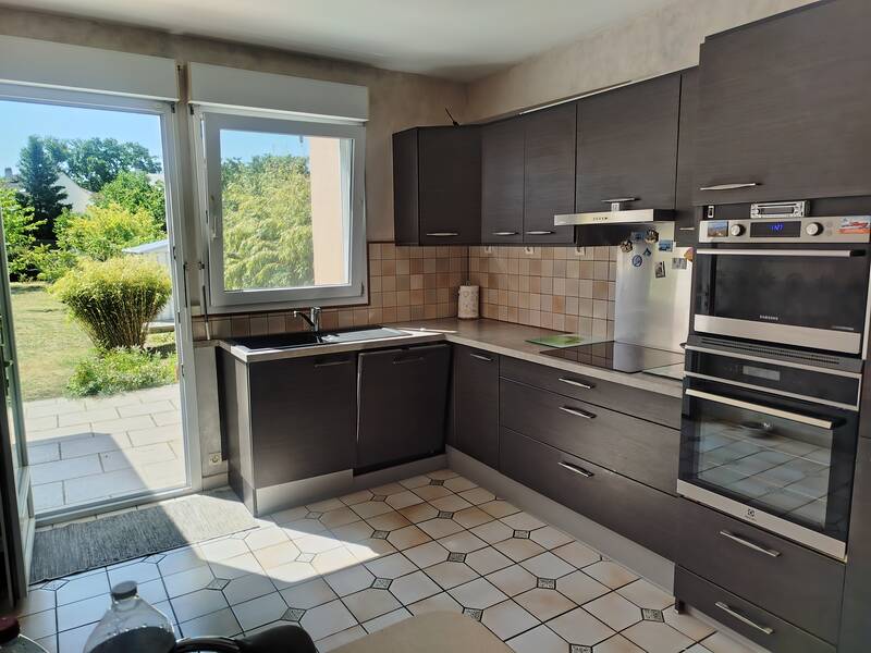 confiez la rénovation de votre cuisine à sucy-en-brie à des professionnels qualifiés. aménagement sur mesure, matériaux de qualité et accompagnement personnalisé pour moderniser votre espace culinaire.