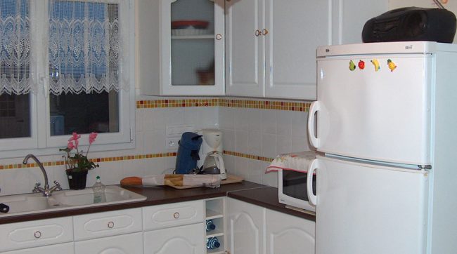 découvrez nos services de rénovation électrique pour cuisines à paris 75010. profitez d'une installation sécurisée et moderne, réalisée par des experts qualifiés. transformez votre espace culinaire en alliant esthétique et fonctionnalité.