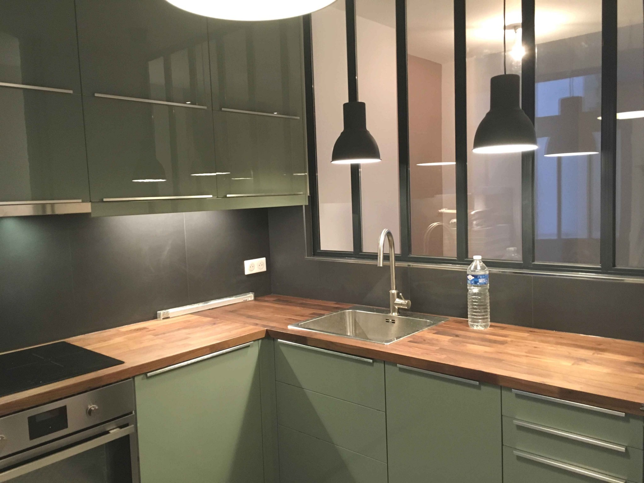 découvrez nos services de rénovation électrique pour votre cuisine à paris 75010. profitez d'une installation sécurisée et moderne, adaptée à vos besoins et à votre style. contactez-nous pour un devis personnalisé !