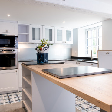 besoin d’une rénovation électrique pour votre cuisine à neuilly ? faites appel à des experts pour remettre aux normes et sécuriser votre installation. devis rapide, intervention professionnelle.