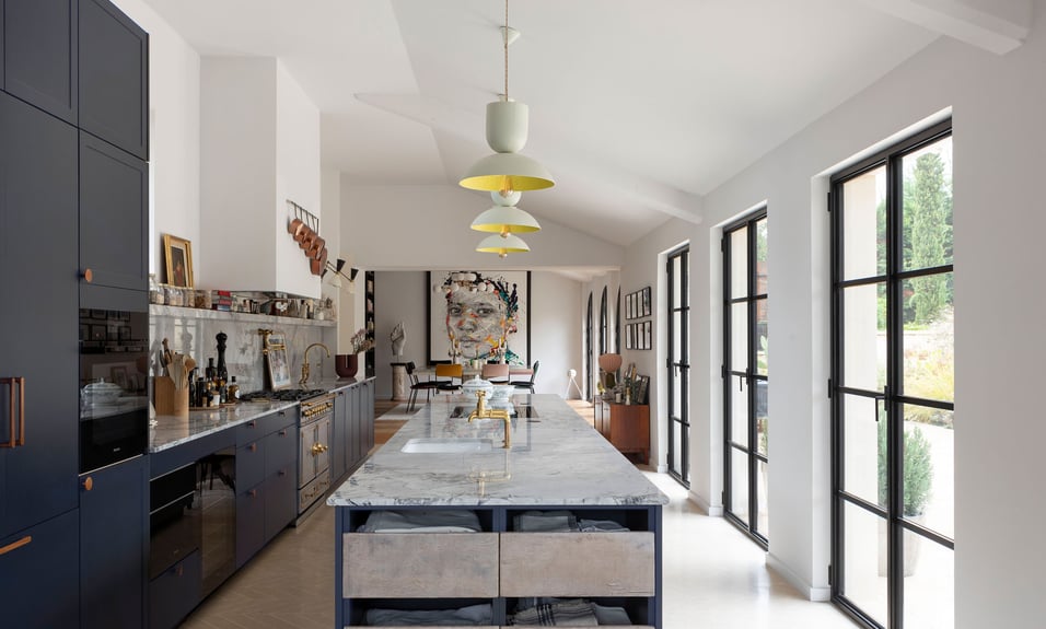 découvrez les services de rénovation électrique pour votre cuisine à paris 75005. profitez d'une expertise locale pour moderniser votre espace culinaire tout en garantissant sécurité et conformité. contactez-nous pour un devis personnalisé !