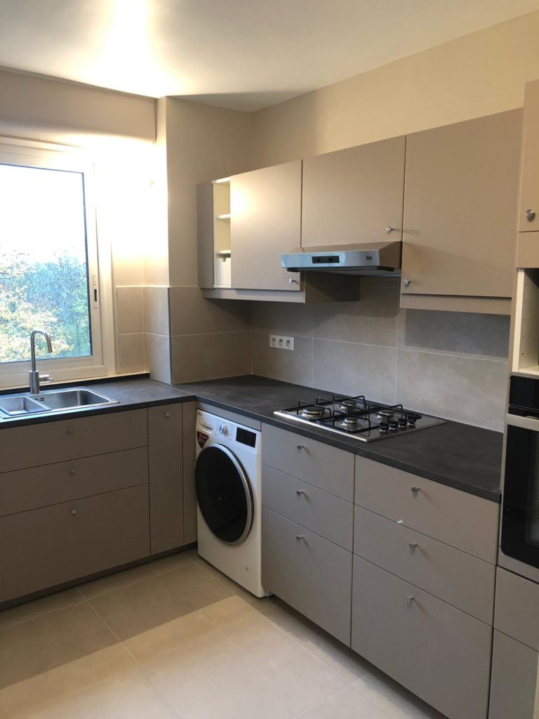 découvrez nos services de rénovation intérieure à vaucresson en 2025. transformez vos locaux avec des solutions sur mesure, alliant modernité et confort. contactez-nous pour un devis personnalisé et donnez vie à vos projets d'aménagement!