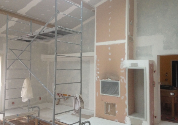 confiez votre rénovation intérieure sur-mesure à des experts pour transformer votre espace selon vos envies. conseils personnalisés, matériaux de qualité et accompagnement de a à z.