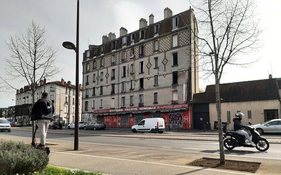 découvrez nos services de rénovation locale à villeneuve-le-roi. transformez votre espace avec notre expertise en rénovation intérieure et extérieure. de la conception à la réalisation, nous mettons notre savoir-faire à votre service pour donner vie à vos projets de rénovation.