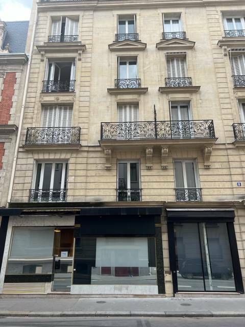 découvrez nos services de rénovation pour locaux commerciaux à paris 75017. transformez votre espace professionnel avec notre expertise en design et aménagement, pour une ambiance à la fois moderne et fonctionnelle.