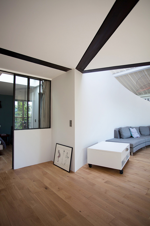 découvrez les dernières tendances de la rénovation de loft à ivry en 2025. transformez votre espace avec style et modernité grâce à nos conseils d'experts en aménagement intérieur. profitez d'un espace de vie unique en alliant confort et esthétisme.