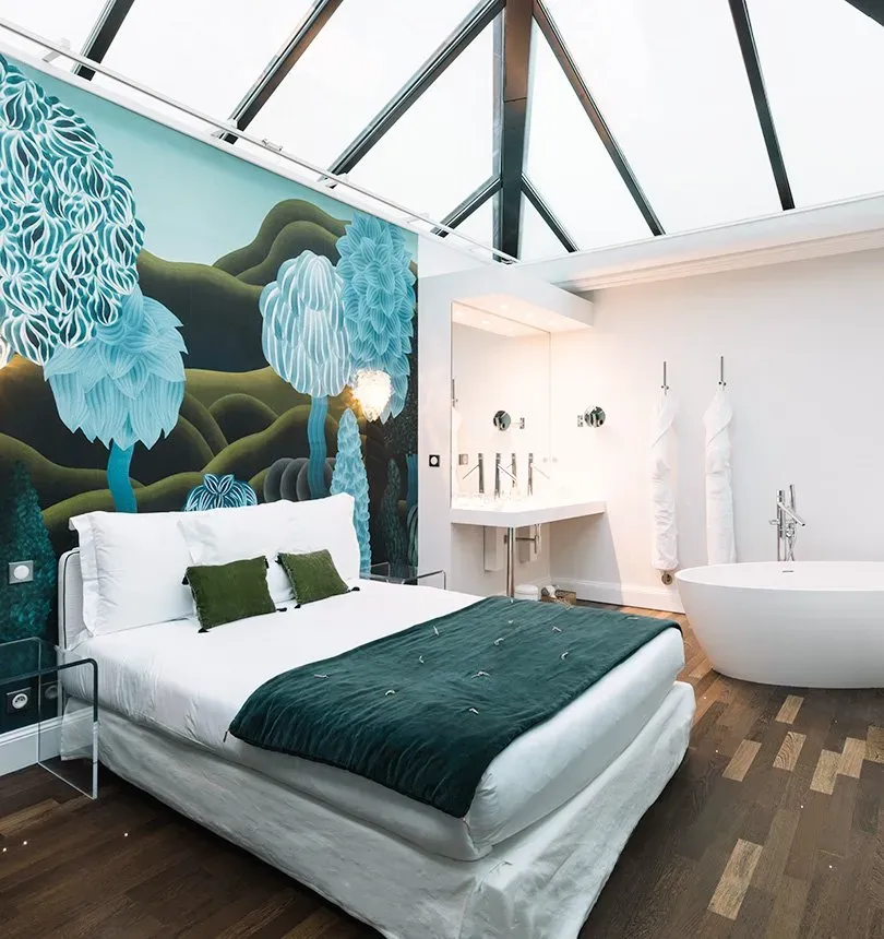 offrez une seconde vie à votre intérieur avec nos services de rénovation luxe : matériaux haut de gamme, finitions soignées et accompagnement personnalisé pour un résultat à la hauteur de vos attentes.