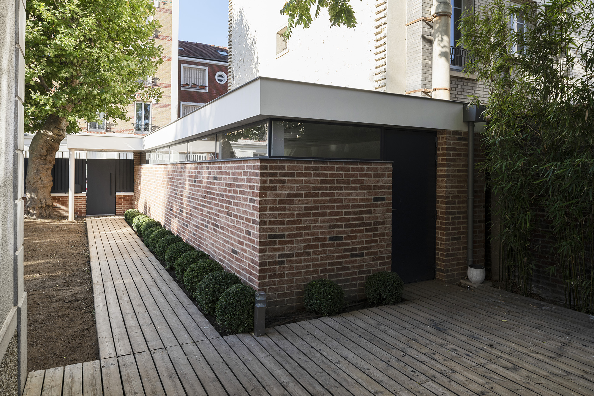 découvrez nos services de rénovation à bois-colombes, spécialisés dans la transformation et l'embellissement de votre maison. profitez d'un savoir-faire unique pour des projets sur mesure, alliant confort et esthétisme.