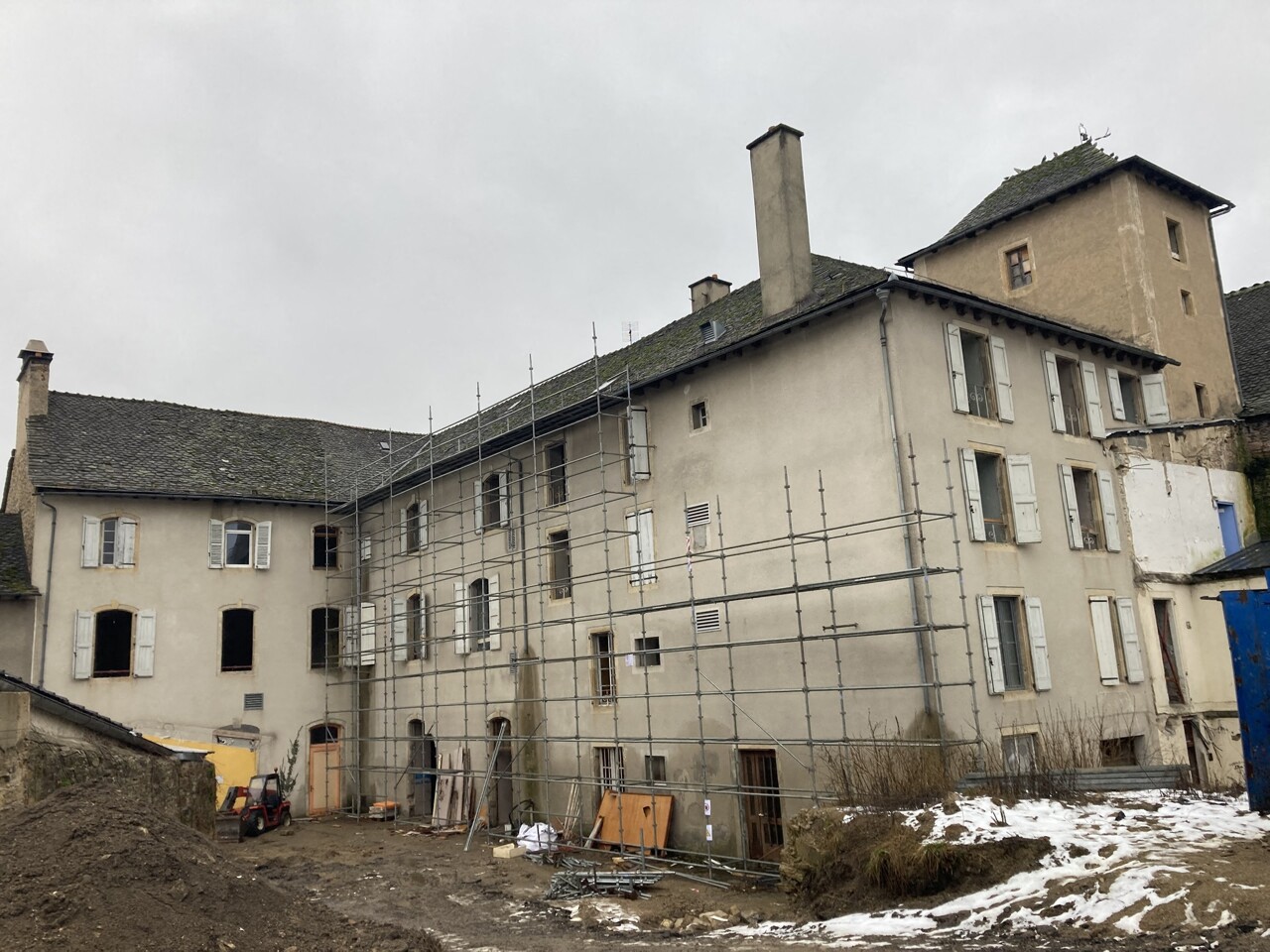 découvrez des solutions innovantes pour la rénovation de votre maison à châtillon en 2025. transformez votre espace de vie avec style et confort grâce à nos experts en rénovation.