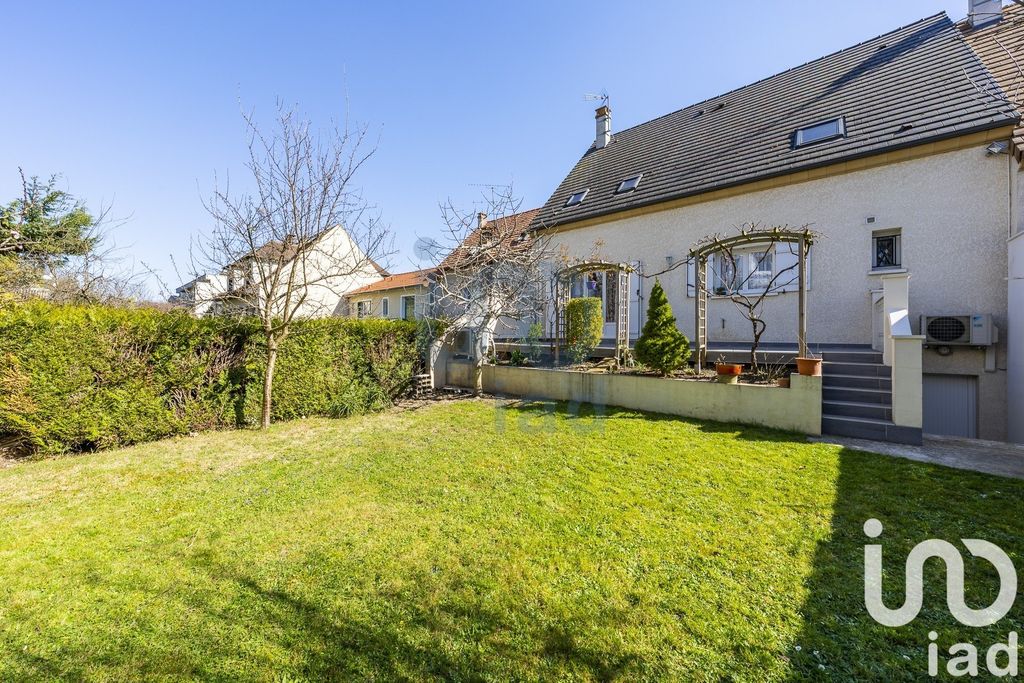 découvrez nos services de rénovation de maison à chevilly-larue. transformez votre habitat avec des solutions adaptées à vos besoins, alliant esthétisme et fonctionnalité. contactez-nous pour un devis personnalisé!