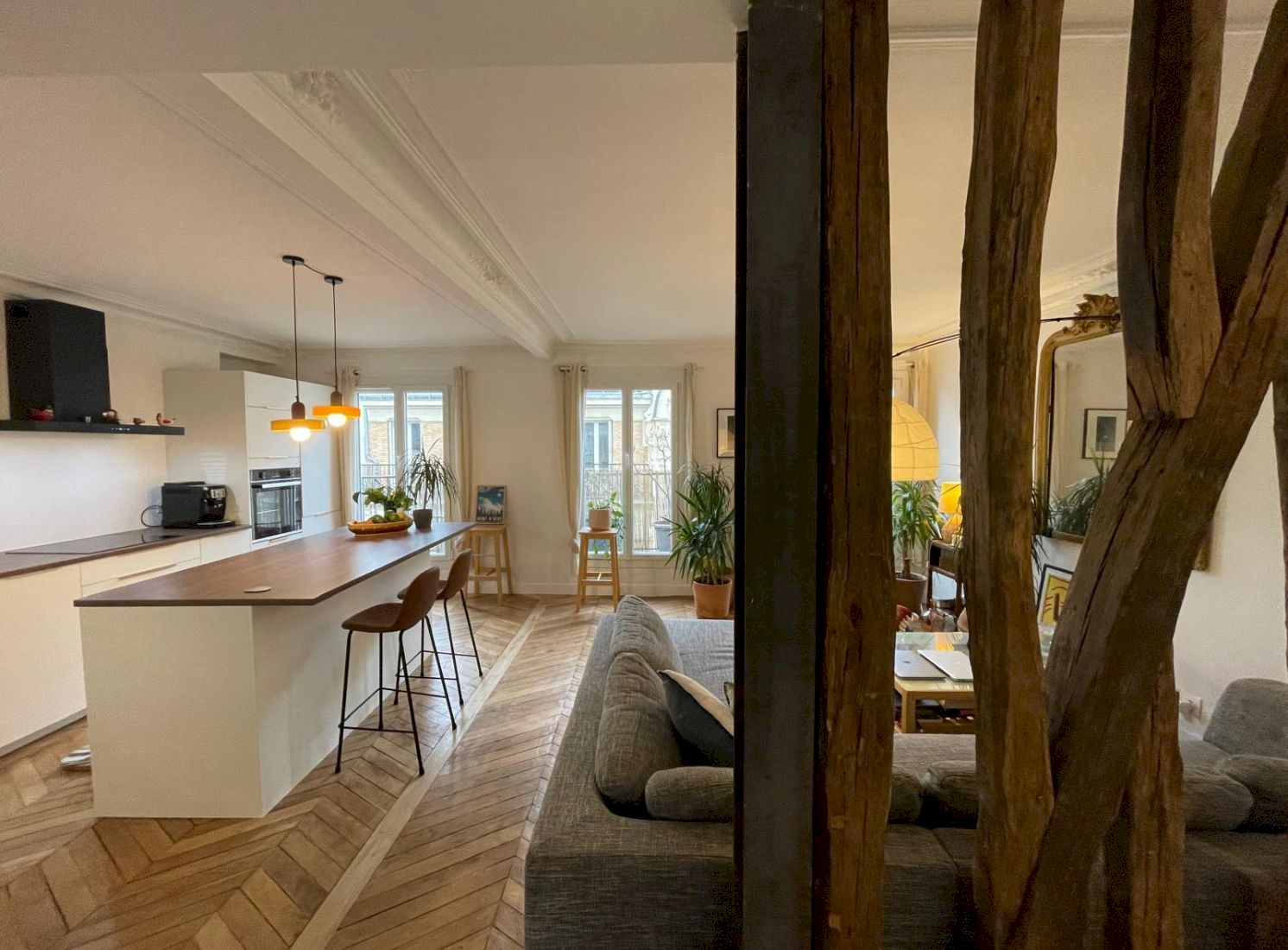 confiez la rénovation de votre maison à paris à des experts. travaux de qualité, conseils personnalisés et devis gratuit pour redonner vie à votre intérieur.