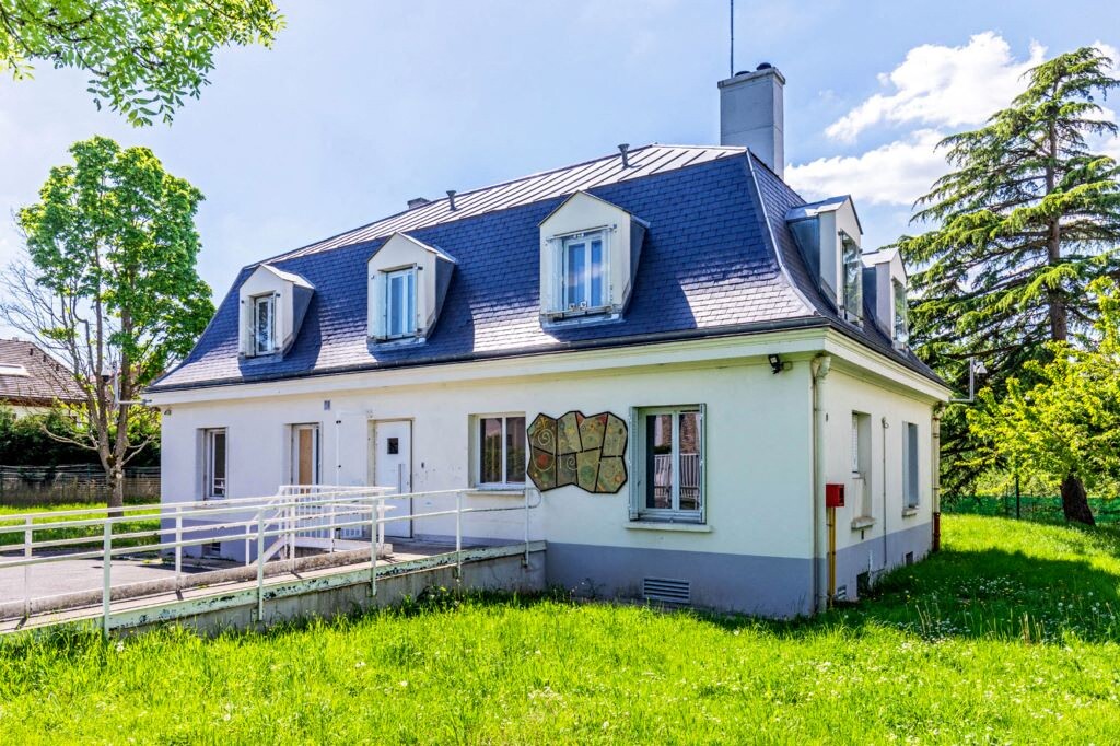 découvrez nos services de rénovation de maison à paris 75004. en 2025, donnez une nouvelle vie à votre intérieur avec des solutions modernes et personnalisées. contactez-nous pour un devis gratuit et transformez votre espace en un lieu de rêve.