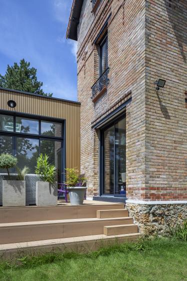 découvrez nos services de rénovation pour maisons à saint-cloud. transformez votre espace de vie avec des solutions personnalisées et de qualité, adaptées à vos besoins. contactez-nous pour faire de votre projet de rénovation une réalité.