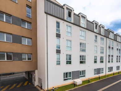 découvrez nos services de rénovation pour votre maison à sucy-en-brie en 2025. transformez votre espace de vie avec des experts en rénovation qui allient modernité et confort tout en respectant votre budget.