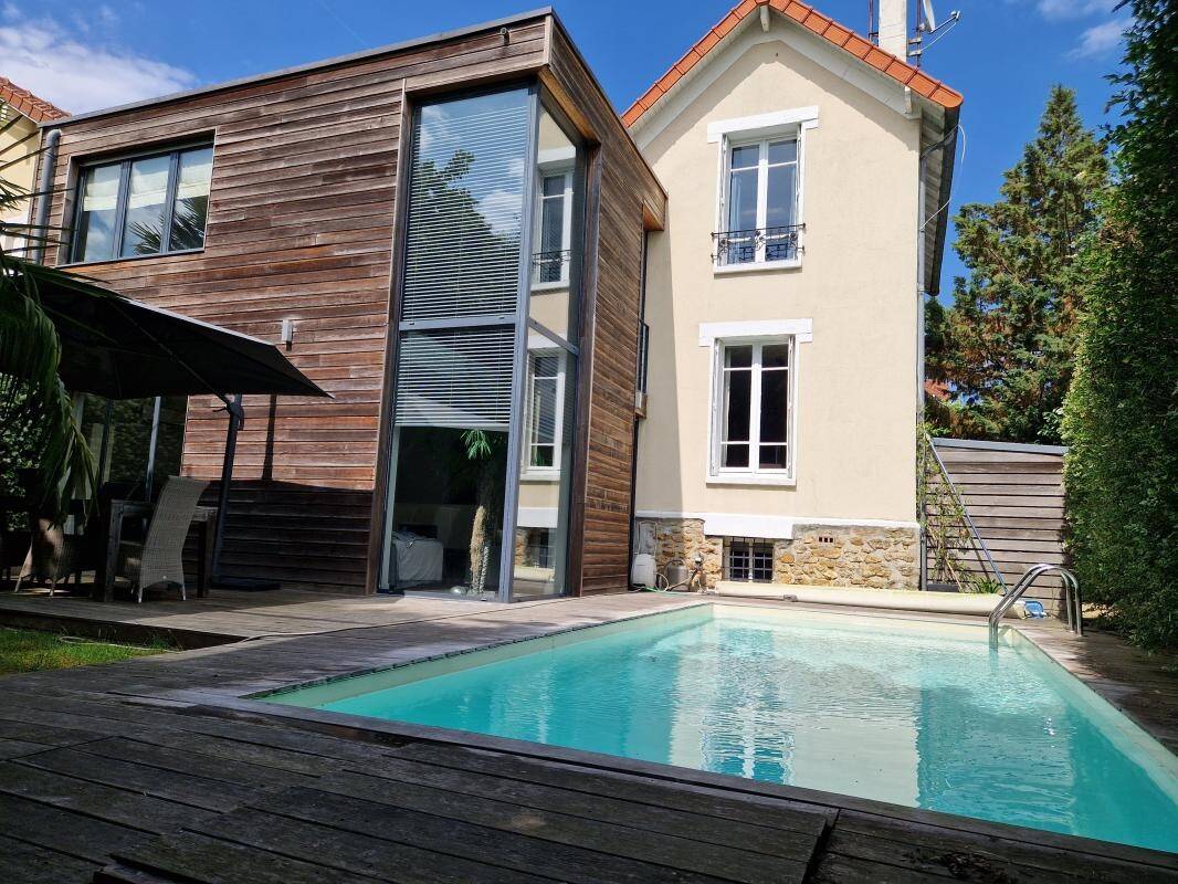 découvrez nos services de rénovation de maison à sucy-en-brie pour transformer votre habitat en un espace moderne et fonctionnel. profitez d'une expertise locale pour un projet personnalisé qui répond à vos besoins.