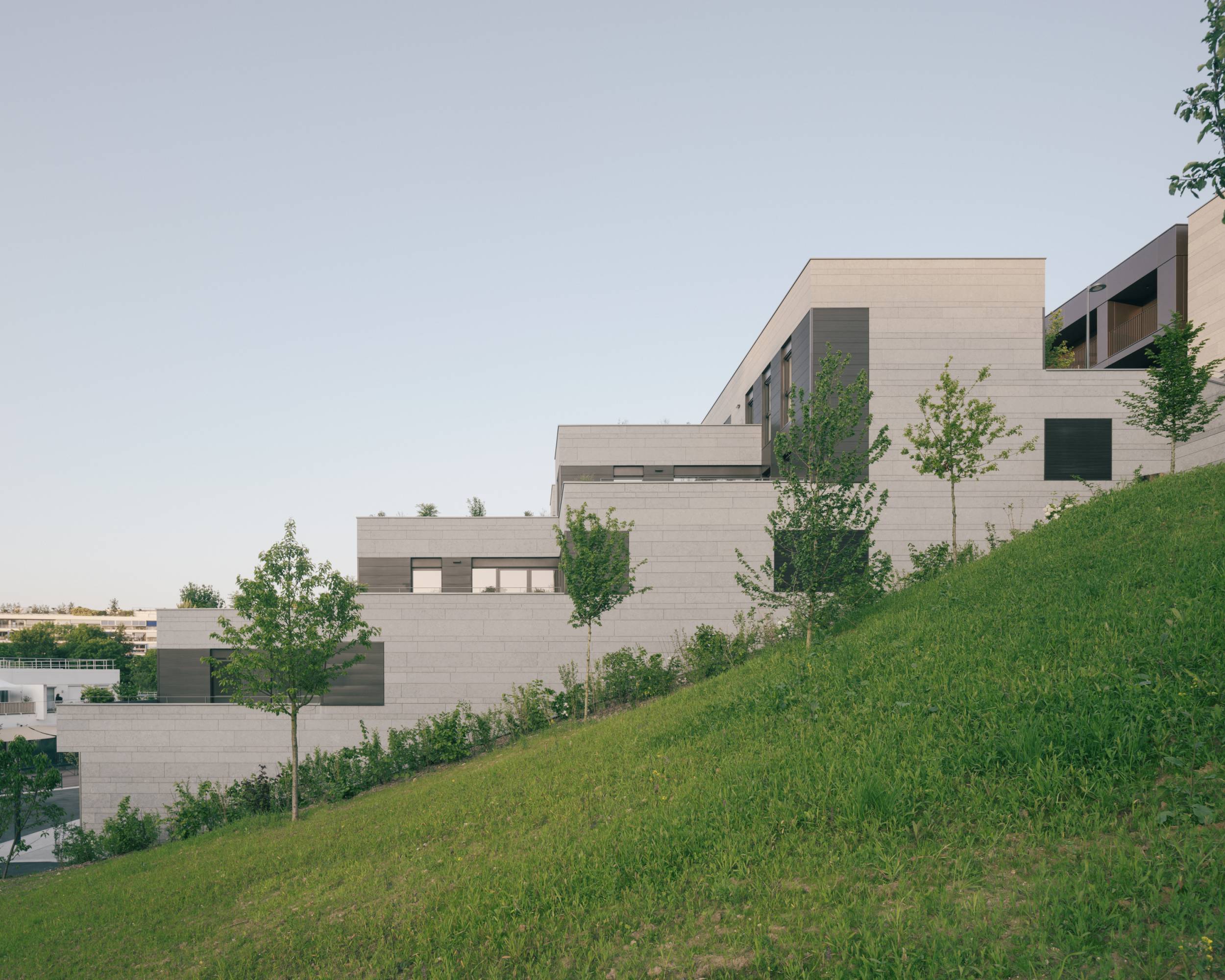 découvrez nos services de rénovation de maisons à ville-d'avray. transformez votre espace de vie avec des solutions personnalisées, de la conception à la réalisation. contactez-nous pour un devis gratuit !