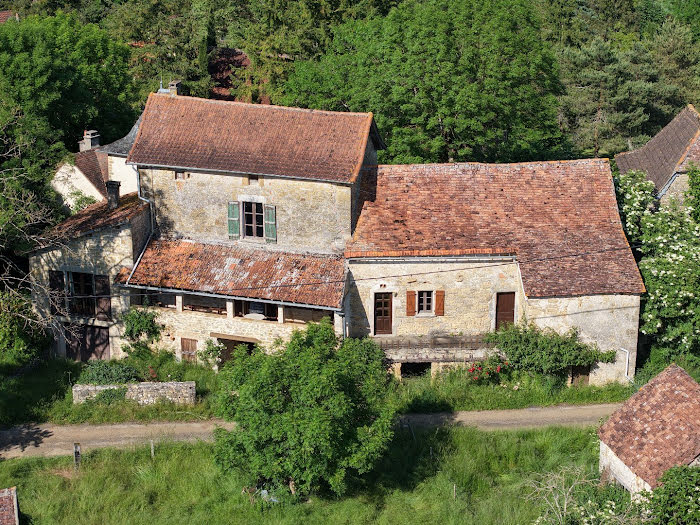 découvrez nos services de rénovation de maison à villeneuve pour transformer votre espace de vie. que ce soit pour une amélioration esthétique ou une mise à niveau fonctionnelle, nous réalisons des projets sur mesure qui répondent à vos besoins. contactez-nous dès aujourd'hui pour un devis gratuit !