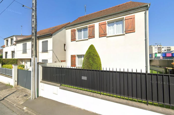 découvrez nos services de rénovation pour votre maison à villeneuve-le-roi en 2025. transformez votre espace de vie avec des designs modernes et des matériaux durables, le tout réalisé par des experts locaux. obtenez un devis personnalisé dès aujourd'hui et donnez vie à vos projets de rénovation!