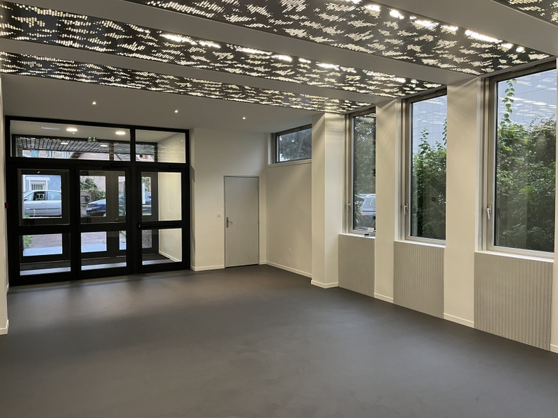 découvrez nos services de rénovation à malakoff pour transformer votre espace de vie. que ce soit pour une remise à neuf, une extension ou une amélioration de votre intérieur, notre équipe d'experts est à votre écoute pour réaliser vos projets selon vos envies et votre budget. contactez-nous pour un devis personnalisé !