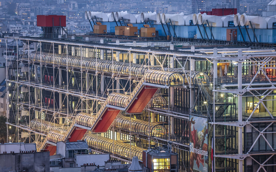 découvrez nos services de rénovation à paris : appartements, maisons, locaux professionnels. bénéficiez d’un accompagnement sur mesure et de travaux de qualité pour transformer votre espace selon vos envies.