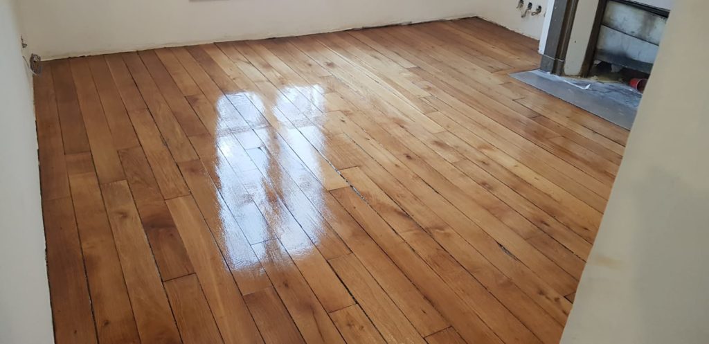 découvrez nos conseils et solutions pour la rénovation de votre parquet : entretien, ponçage, vitrification et astuces pour redonner vie à vos sols en bois.