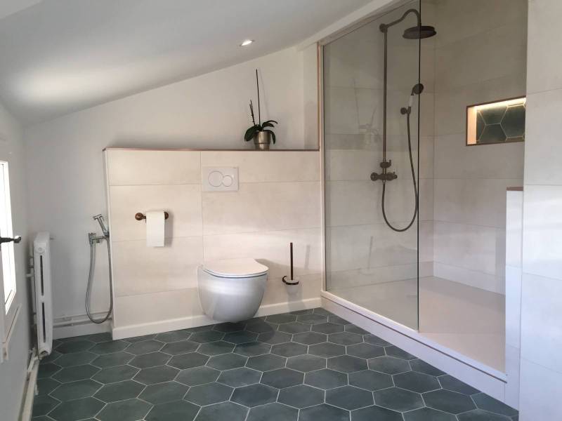 confiez la rénovation de votre salle de bain à des professionnels à 95450. conseils, design moderne et travaux sur mesure pour transformer votre espace selon vos envies.