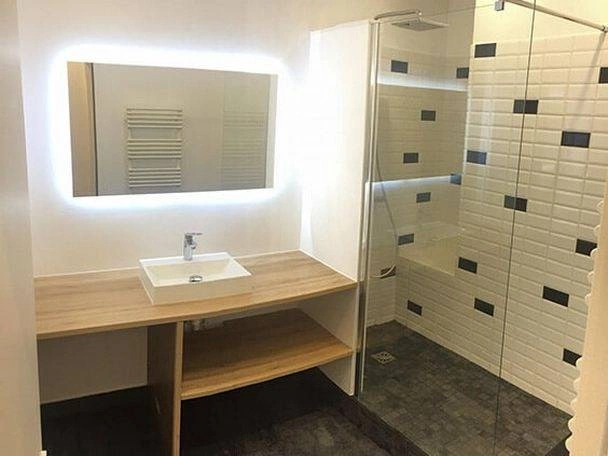 confiez la rénovation de votre salle de bain à adainville à des experts. conseil, design moderne et matériaux de qualité pour un espace fonctionnel et élégant. demandez votre devis personnalisé !