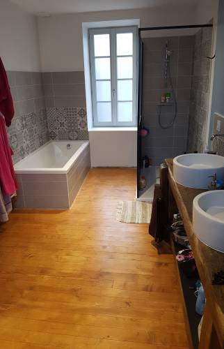 confiez la rénovation de votre salle de bain à amillis à des experts qualifiés. profitez de solutions sur mesure, d’un accompagnement personnalisé et d’un résultat à la hauteur de vos attentes !
