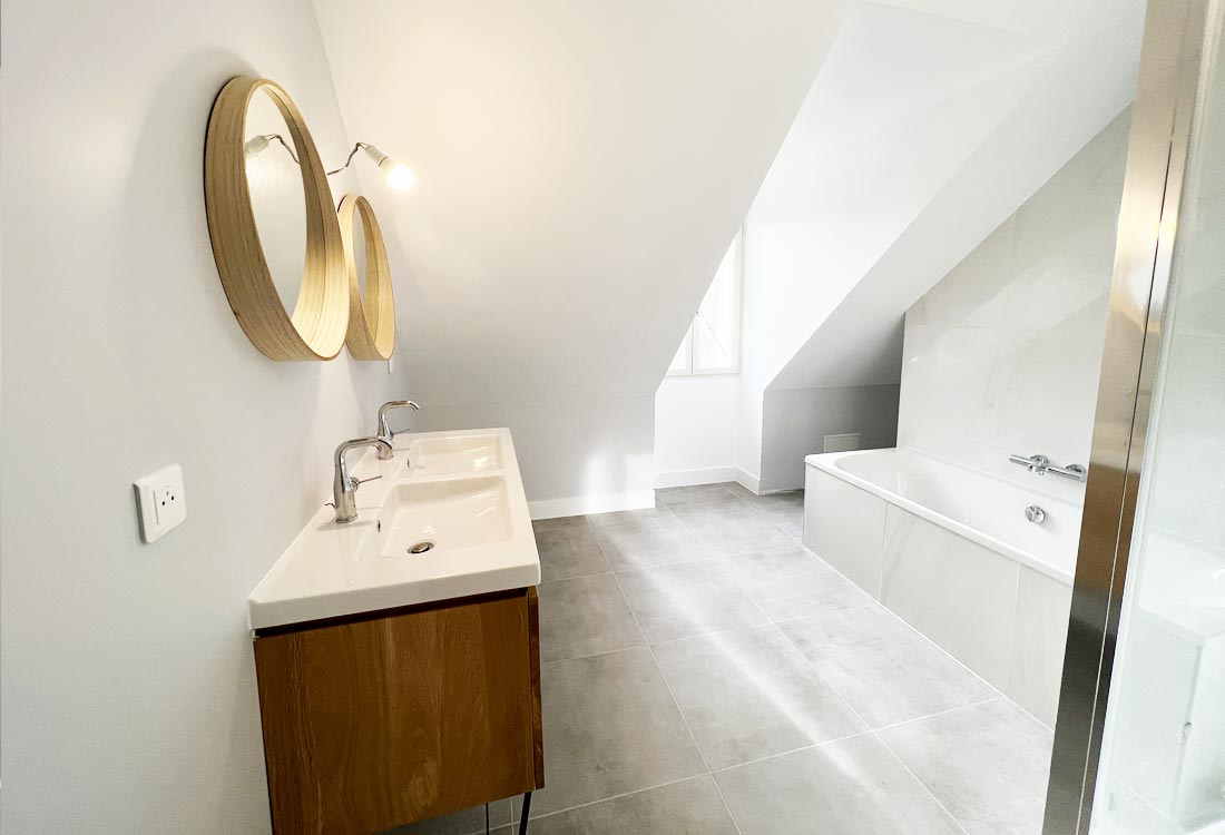 renovation salle de bain auffargis 3 confiez la rénovation de votre salle de bain à auffargis à des experts qualifiés. conseils personnalisés, choix des matériaux et travaux sur mesure pour un espace moderne et fonctionnel. devis gratuit.