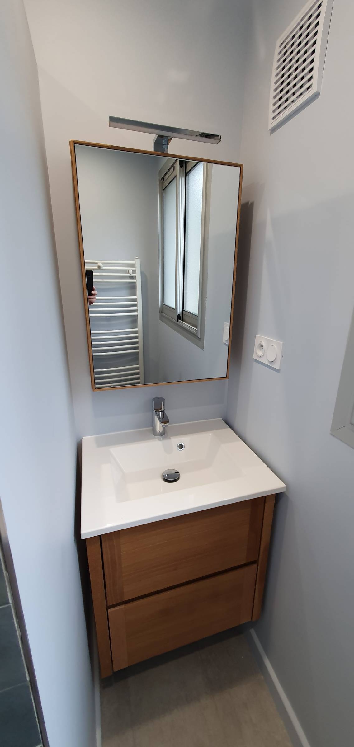 confiez la rénovation de votre salle de bain à des experts ! profitez de conseils personnalisés, de matériaux de qualité et d'une finition professionnelle pour transformer votre espace.