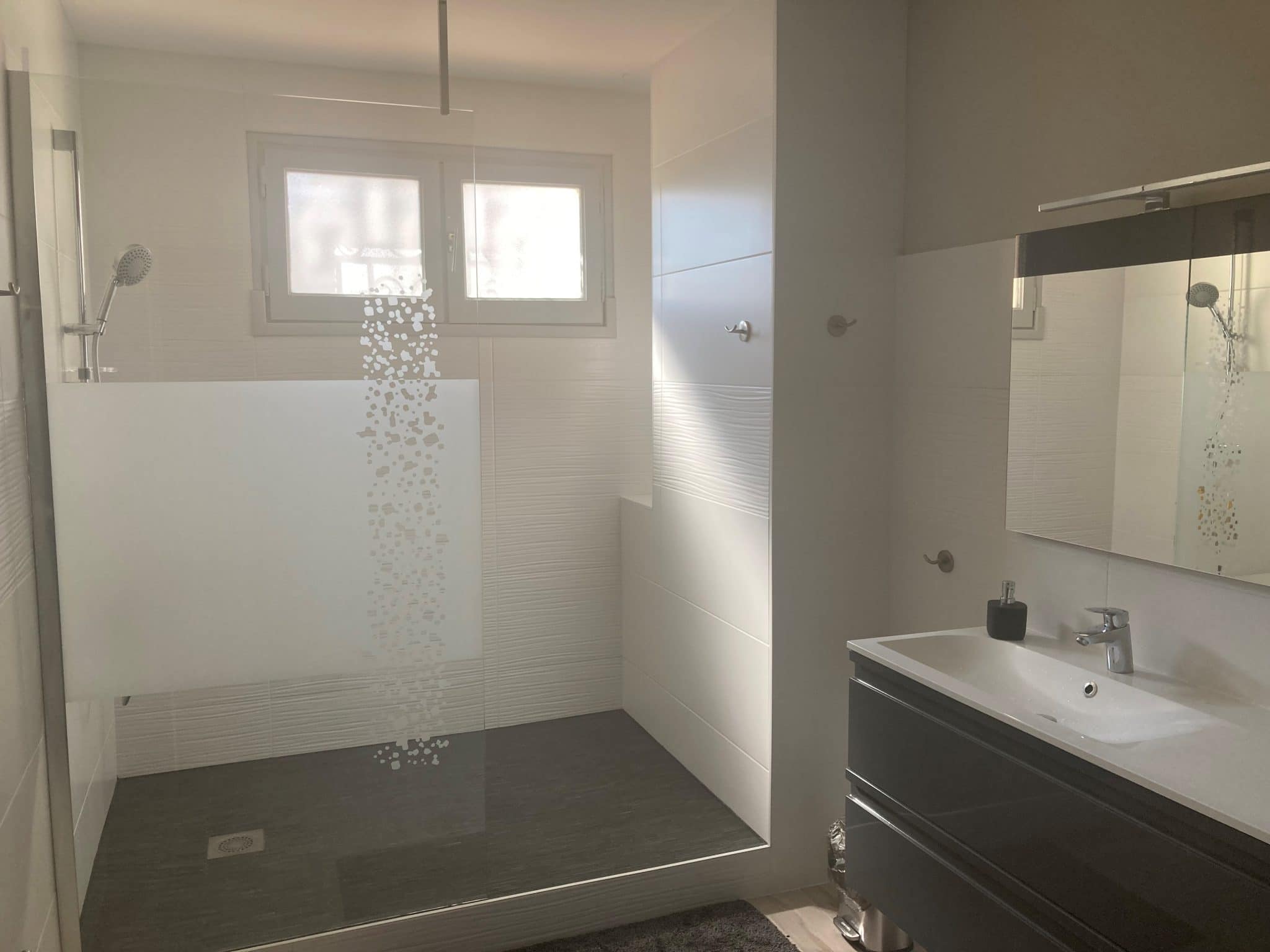 confiez la rénovation de votre salle de bains à andelu en 2025 à des experts. conseils personnalisés, matériaux de qualité et finitions modernes pour transformer votre espace selon vos envies.