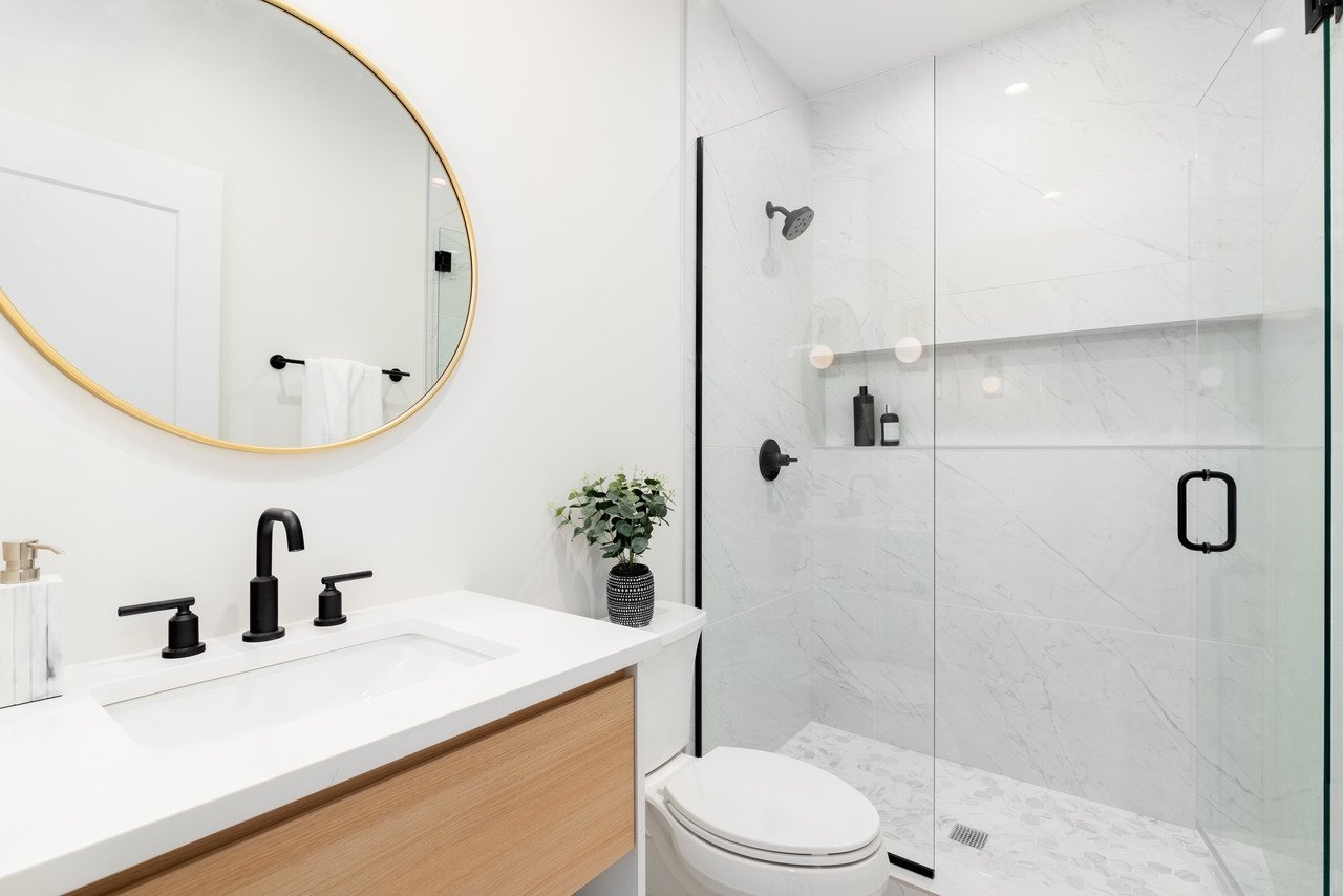 confiez la rénovation de votre salle de bains à andrezel en 2025 à des experts. modernisation, aménagement sur mesure et matériaux de qualité pour un espace fonctionnel et esthétique.