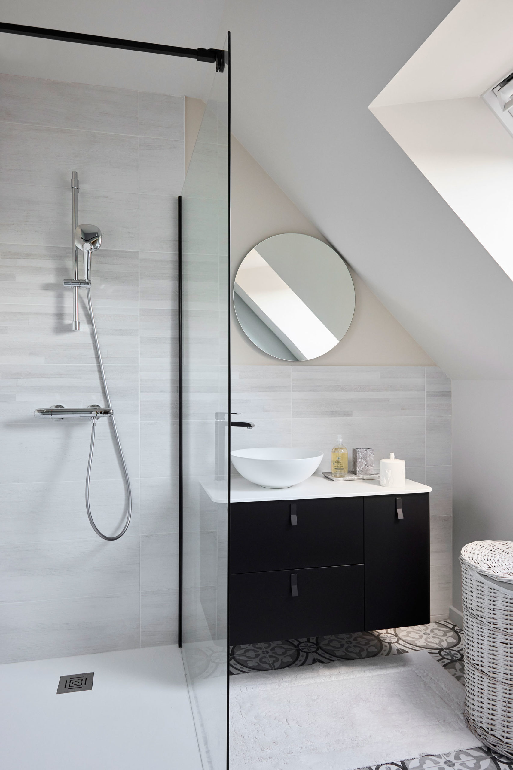 confiez la rénovation de votre salle de bains à boissettes en 2025 à des experts qualifiés. modernisation, aménagement sur mesure et finitions de qualité pour un espace fonctionnel et élégant.