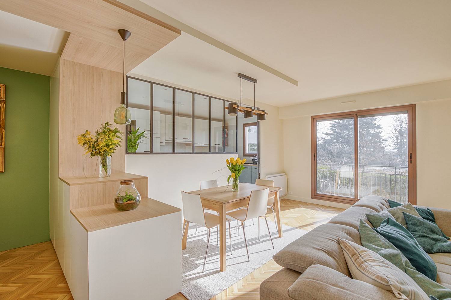 découvrez comment transformer votre studio en un véritable havre de paix en 2025 grâce à des astuces de rénovation modernes, des conseils déco et des solutions gain de place adaptées à tous les budgets.