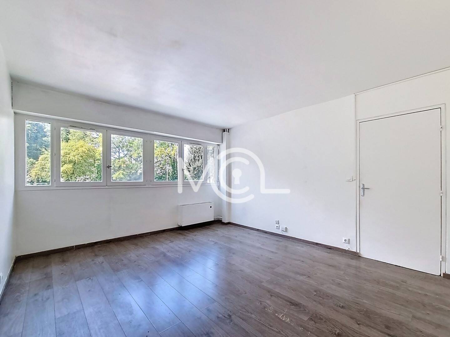 découvrez nos services de rénovation de studio à limeil-brévannes pour 2025. transformez votre espace de vie avec des solutions modernes et personnalisées qui renforceront le confort et l'esthétisme de votre intérieur. contactez-nous pour un devis gratuit !