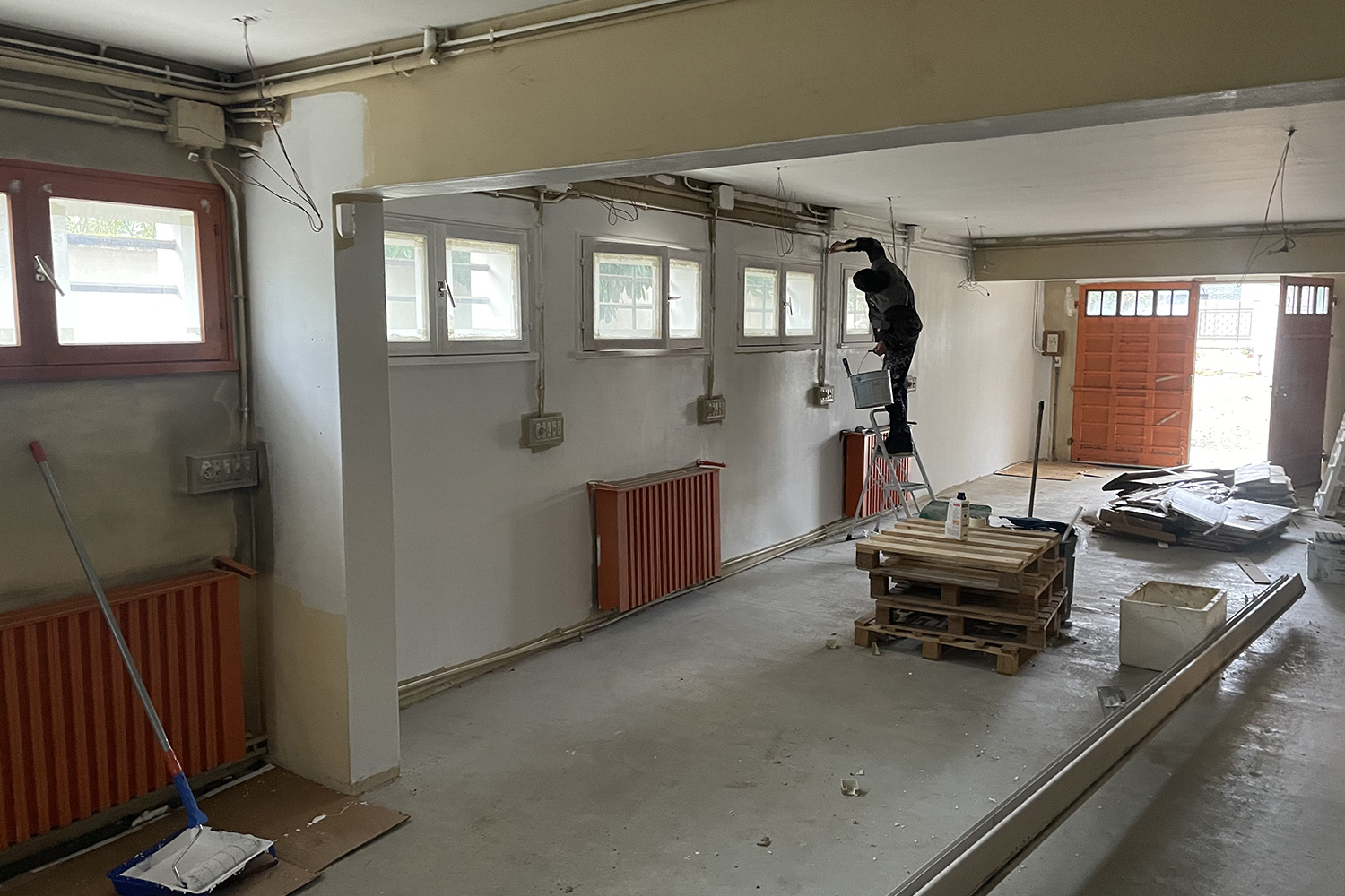 découvrez nos services de rénovation de studio à saint-maur. transformez votre espace avec notre expertise et créez un intérieur moderne et fonctionnel qui vous ressemble.