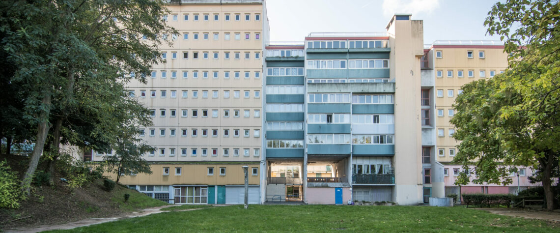 donnez une nouvelle vie à votre studio à villejuif grâce à nos services de rénovation personnalisés. transformez votre espace de vie avec style et fonctionnalité, tout en augmentant sa valeur. contactez-nous pour un devis gratuit et réalisez le projet de vos rêves.