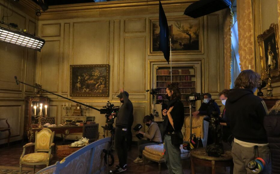 découvrez nos services de rénovation de studio à villeneuve-le-roi, alliant esthétique moderne et fonctionnalité optimale. transformez votre espace de vie avec des solutions sur-mesure qui répondent à vos besoins et à votre budget. contactez-nous pour un devis gratuit et donnez une nouvelle vie à votre intérieur !