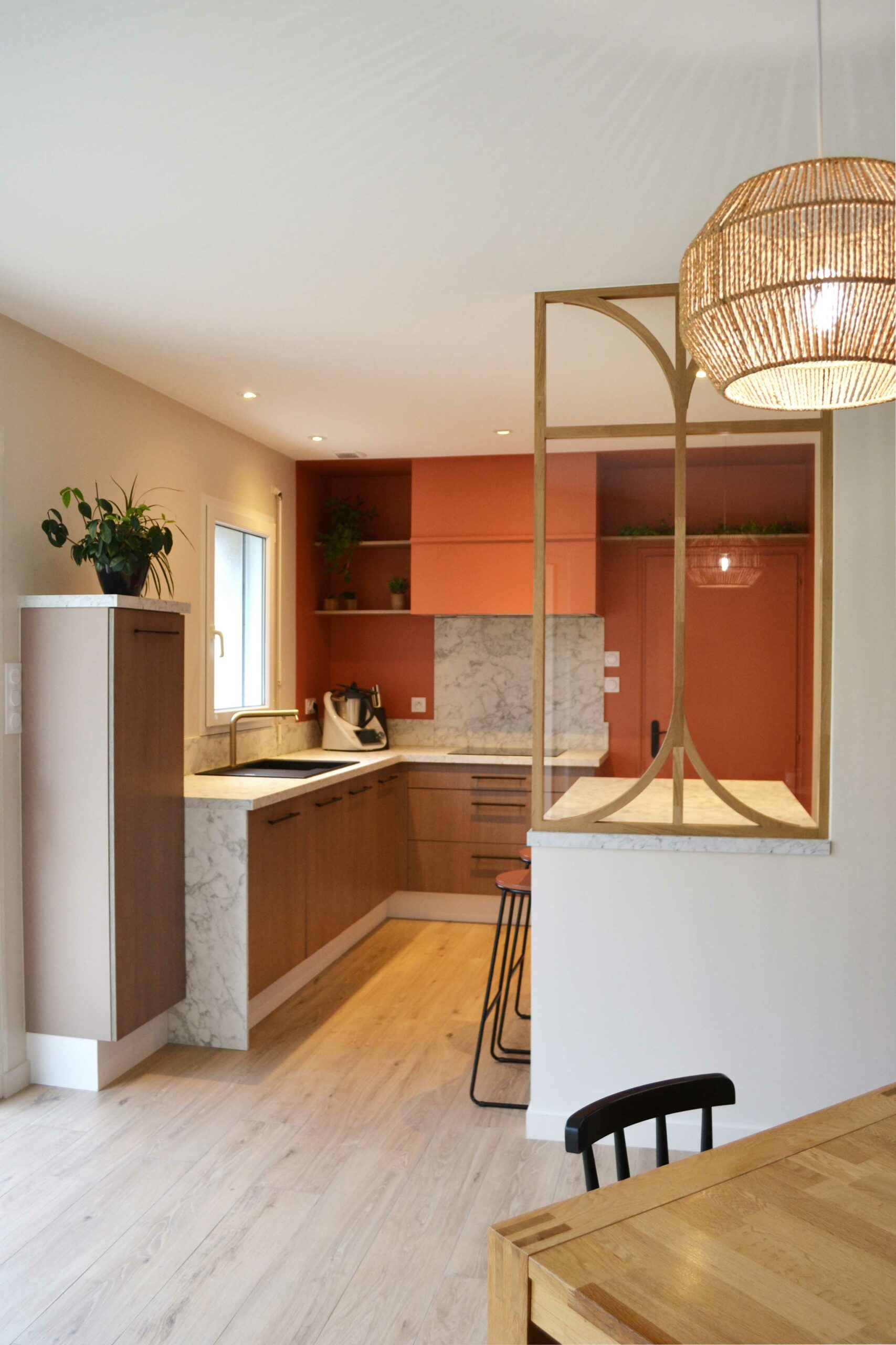 découvrez nos conseils et idées pour rénover votre cuisine en créant une ambiance chaleureuse, alliant confort, fonctionnalité et esthétique moderne. transformez votre espace culinaire en un lieu convivial et accueillant !