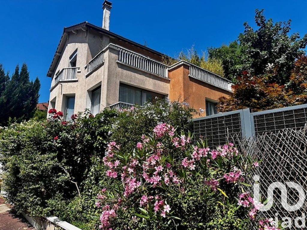 découvrez les meilleures astuces et conseils pour rénover votre maison à fontenay-aux-roses en 2025. transformez votre intérieur avec des idées modernes et durables, tout en respectant l'architecture locale.