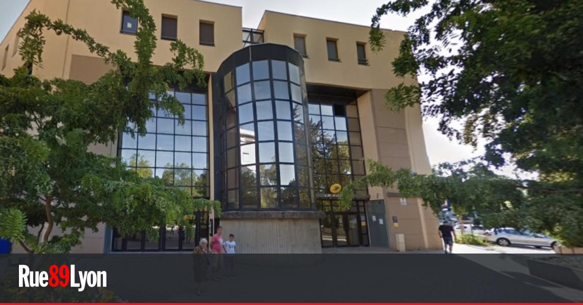 découvrez nos services pour le bâtiment à lyon : rénovation, construction, aménagement et maintenance. des professionnels expérimentés pour tous vos travaux, devis gratuit et intervention rapide.