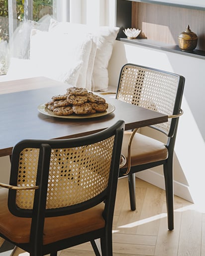 découvrez les dernières tendances en aménagement intérieur pour le quartier animé du 5ème arrondissement de paris. inspirez-vous des styles innovants et des idées créatives pour transformer votre espace de vie en un lieu chic et fonctionnel.