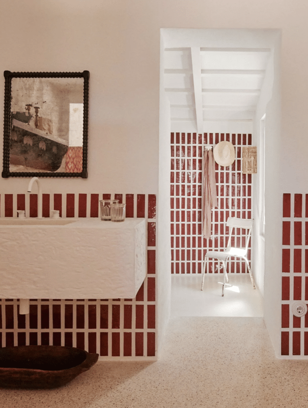 les tendances carrelage 2025 à clichy : couleurs minérales, formats xl, effets pierre/bois, pose créative et conseils locaux pour réussir votre rénovation.