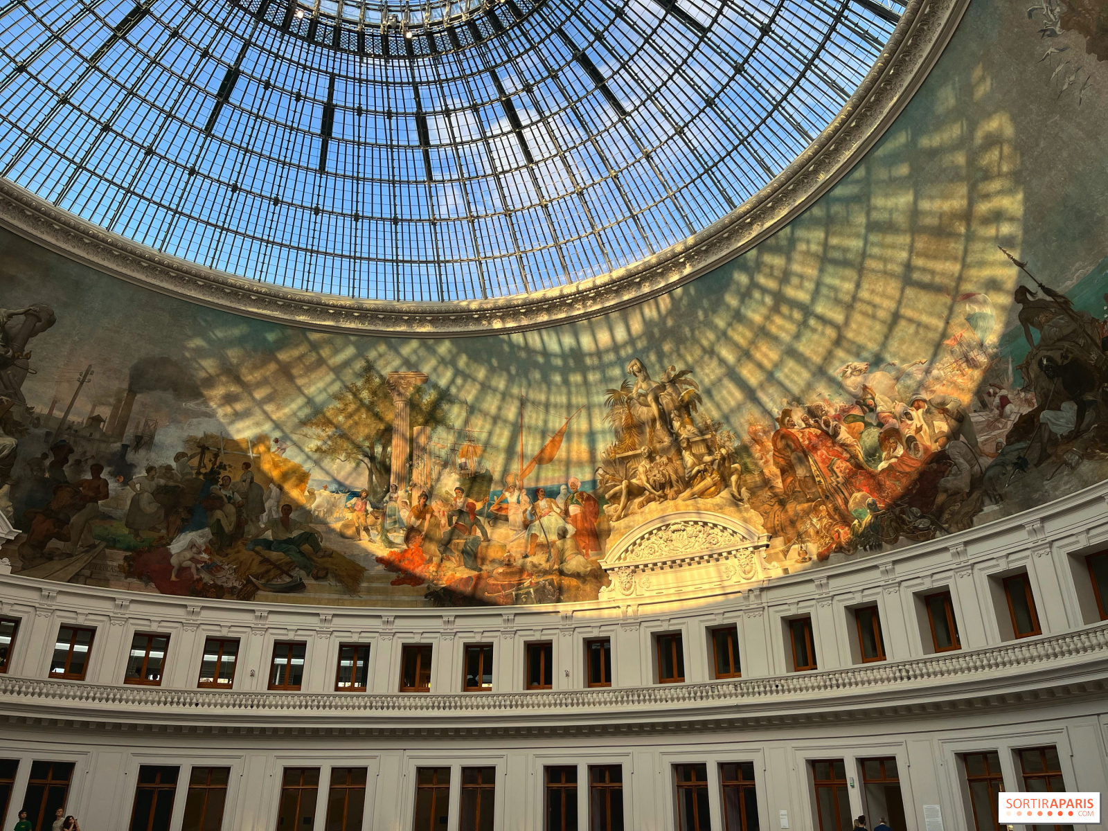 découvrez les tendances rénovation à paris 18 pour 2025 : matériaux innovants, couleurs modernes et astuces design pour donner un nouveau souffle à votre intérieur. inspirez-vous des dernières idées pour transformer votre habitat parisien !