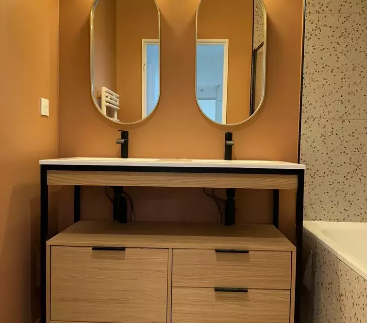 confiez vos travaux intérieurs à paris en 2025 à une équipe de professionnels qualifiés. rénovation, aménagement et décoration sur mesure pour un intérieur à votre image. demandez votre devis gratuit !