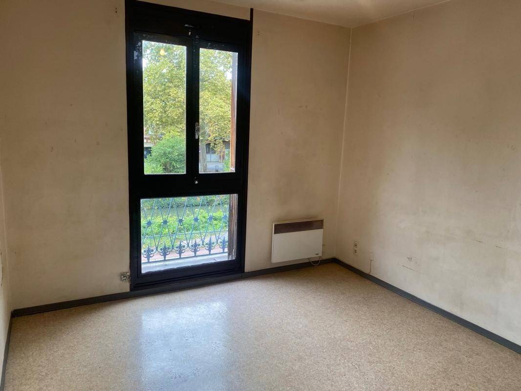 découvrez nos annonces d'appartements à rénover, idéals pour investisseurs ou particuliers souhaitant personnaliser leur futur logement. opportunités uniques, travaux à prévoir et fort potentiel de valorisation.