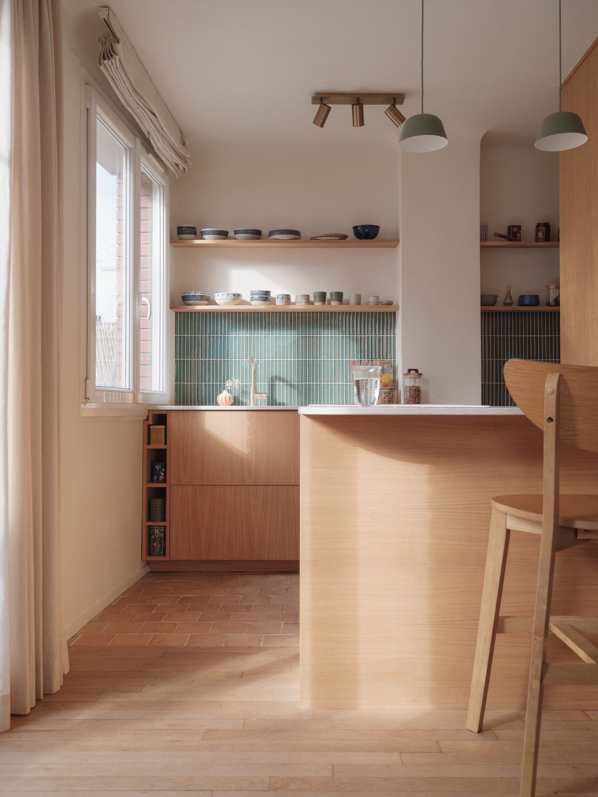 découvrez l'incroyable transformation d'un appartement à paris avec nos photos avant/après, idées déco et conseils pour réussir votre rénovation dans la capitale.