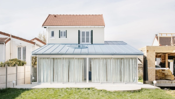 découvrez les services d'un architecte spécialisé en rénovation pour valoriser et transformer votre habitation. bénéficiez de conseils personnalisés, d'accompagnement sur-mesure et de solutions innovantes pour réussir votre projet de rénovation.